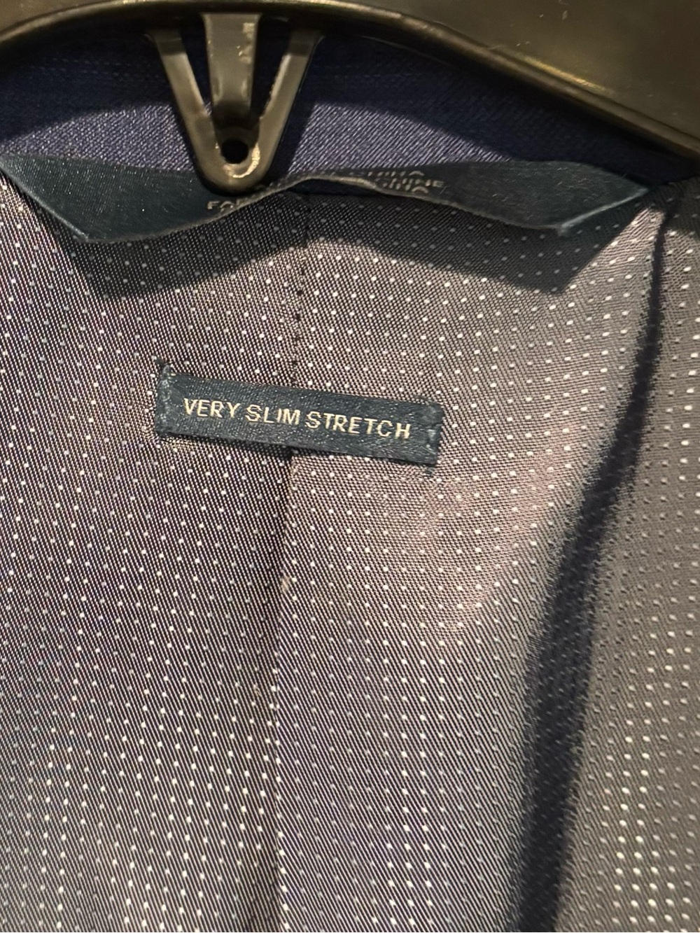 Perry Ellis suit - Picture 2 of 4